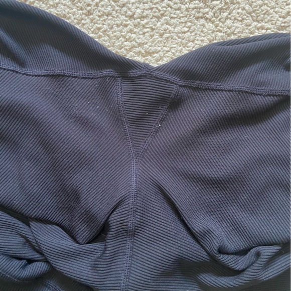 🌸 Joe Fresh 🌸 black ribbed leggings - Picture 5 of 8